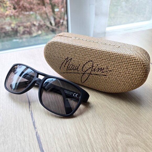 Maui Jim Waterways MJ267-02MR Matte Black Polarized Sunglasses - Picture 2 of 9